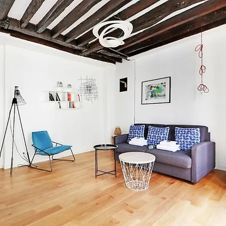 Apartment Charming Apartment-saintonge *