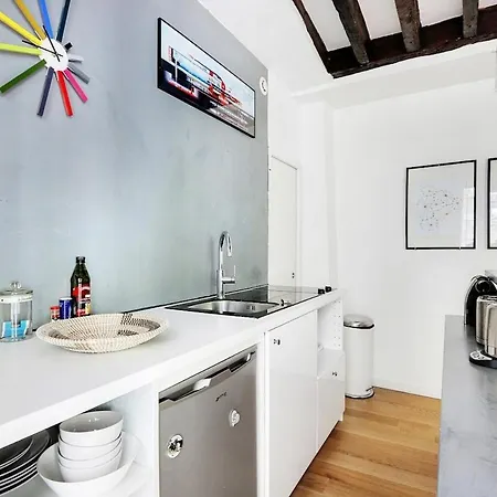 Apartman Charming Apartment-saintonge *