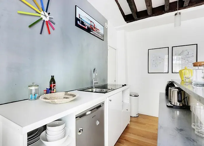 Apartament Charming Apartment-saintonge *