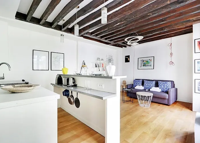 Charming Apartment-saintonge Apartament *