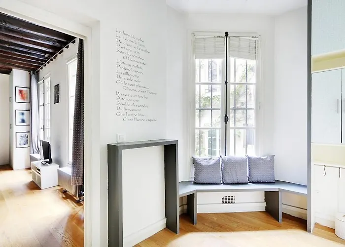 Charming Apartment-saintonge Apartament *