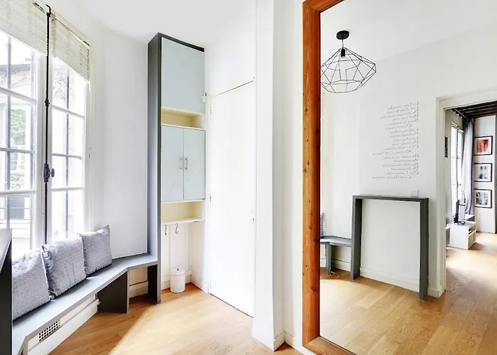 Charming Apartment-saintonge Apartament *